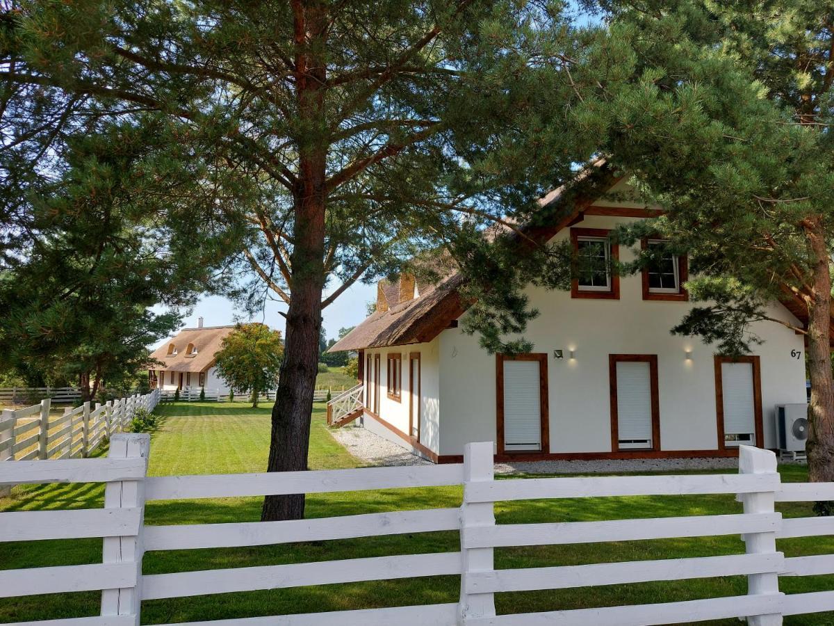 Вилла Greyowka Dom Kryty Strzecha W Gardna Park Czysta Экстерьер фото
